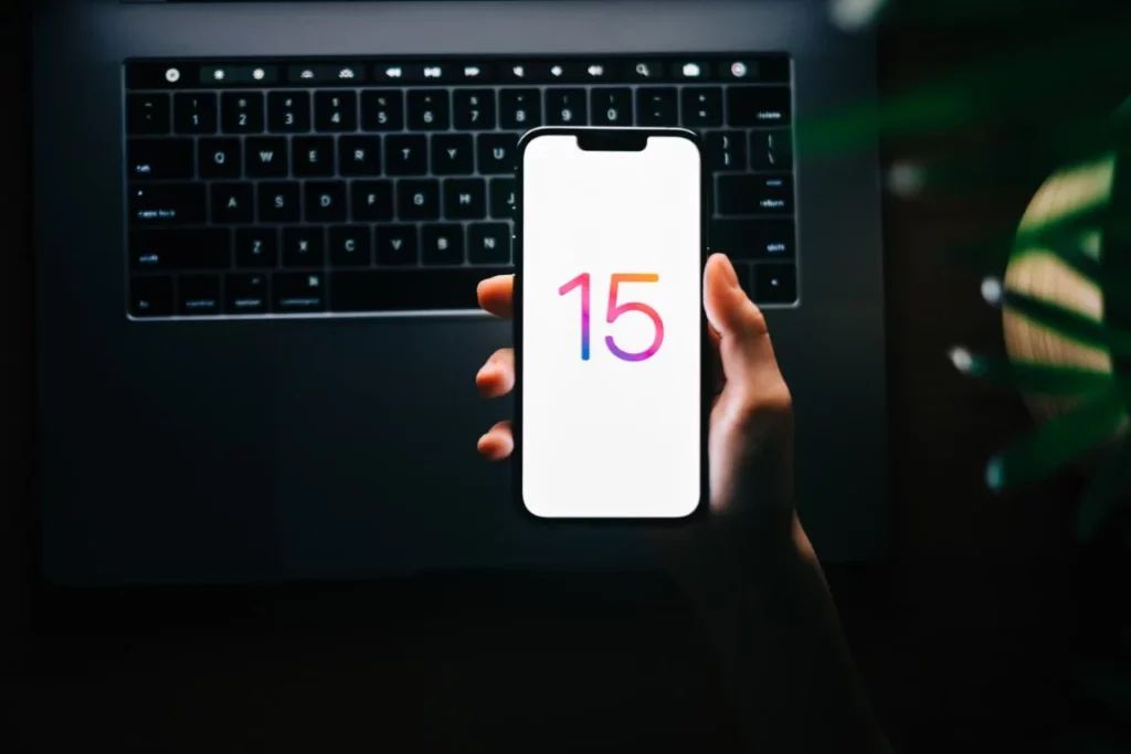 iPhone 15